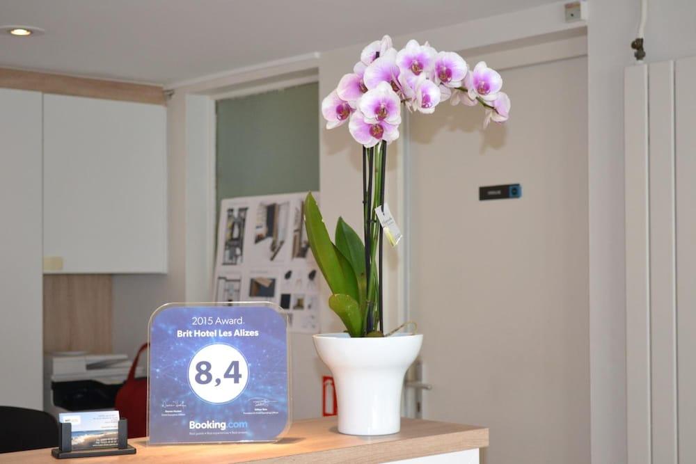 Brit Hotel Les Alizes Pornic Kültér fotó