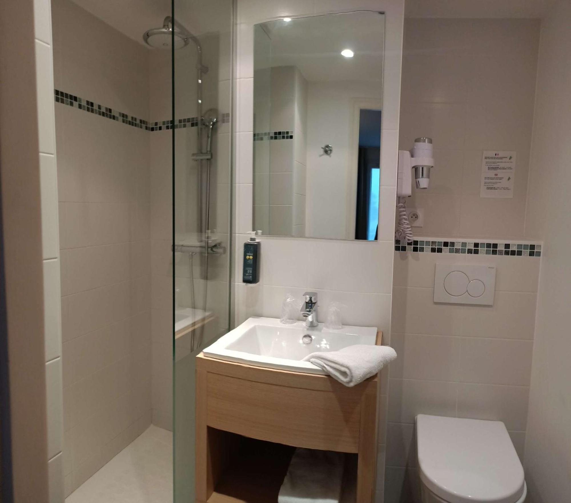Brit Hotel Les Alizes Pornic Kültér fotó
