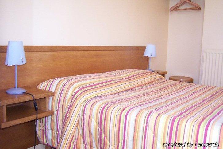 Brit Hotel Les Alizes Pornic Kültér fotó