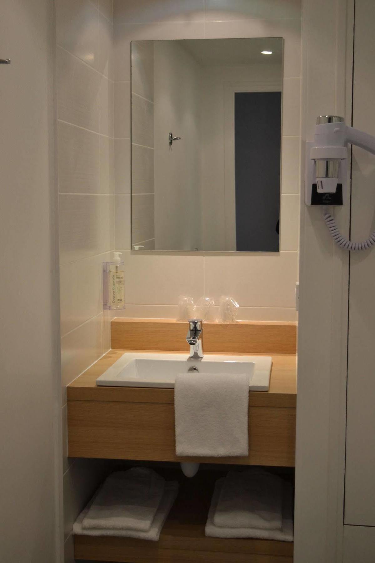 Brit Hotel Les Alizes Pornic Kültér fotó